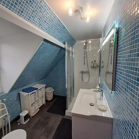 BERNAY Chambre avec Salon, salle d'eau privative et entrée indépendante Habitación en casa particular